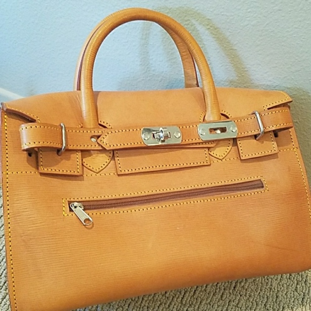 💥SOLD💥💥💥💥Hand made Leather Hand bag